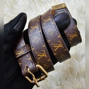 Louis vuitton Monogram belt